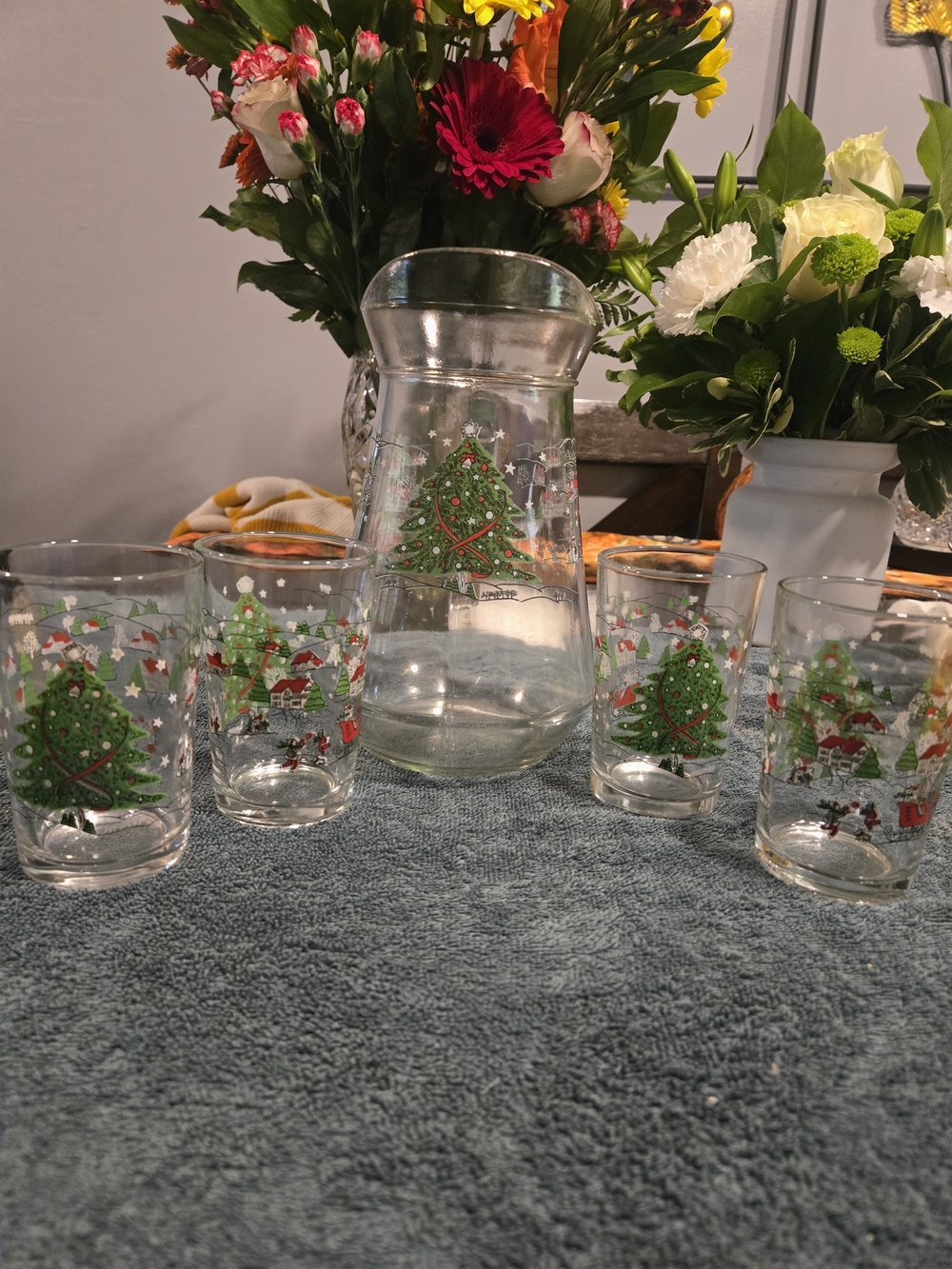 Vintage KIG Indonesia Christmas Pitcher & Glasses Set (5-Piece)